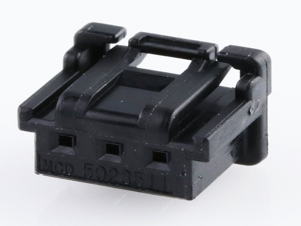 DuraClik電線対基板用ブラック1列リセプタクルハウジング、3回路付き。