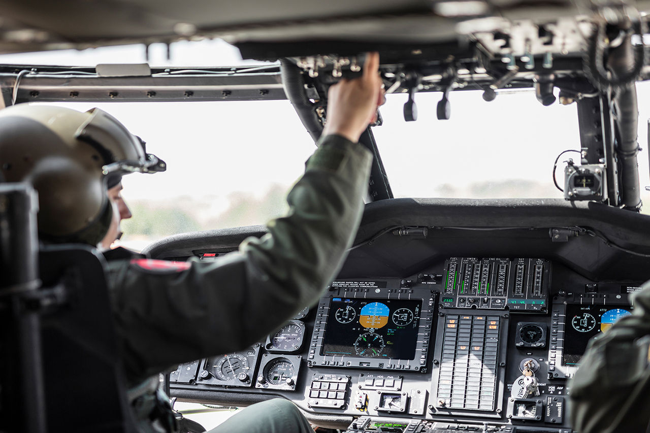 Military Helicopter Electronics