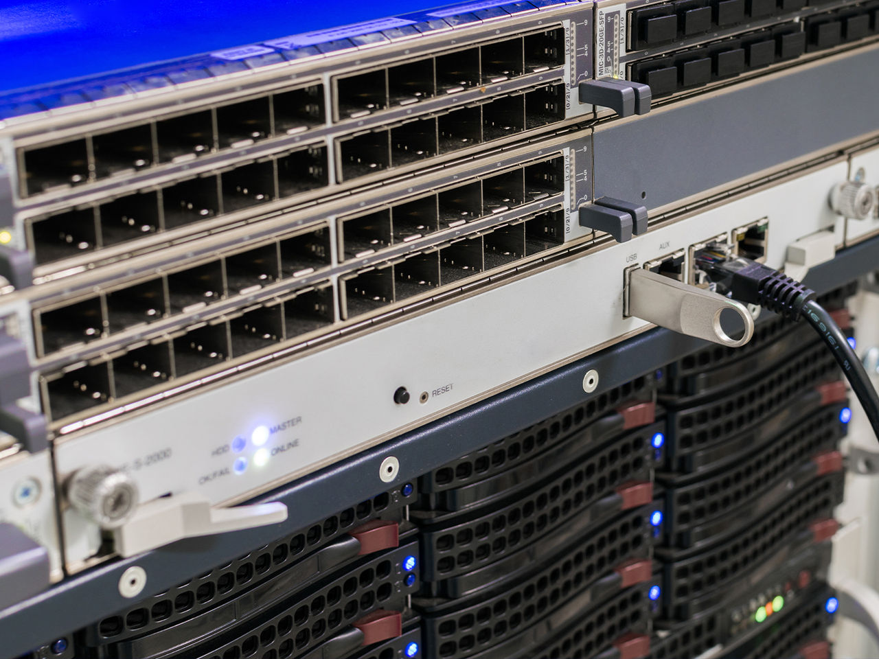 A graphic depicting liquid cooling hardware for data center thermal management.