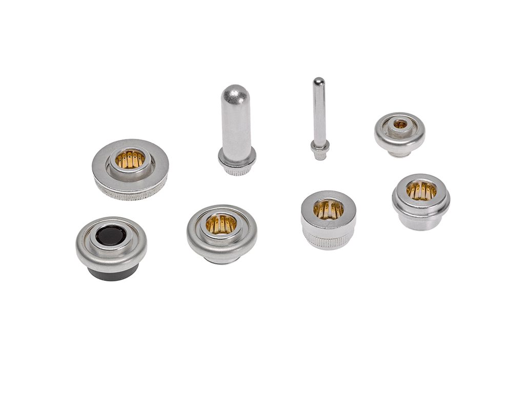 セントラリティピンおよびソケット相互接続システム製品のコレクション。